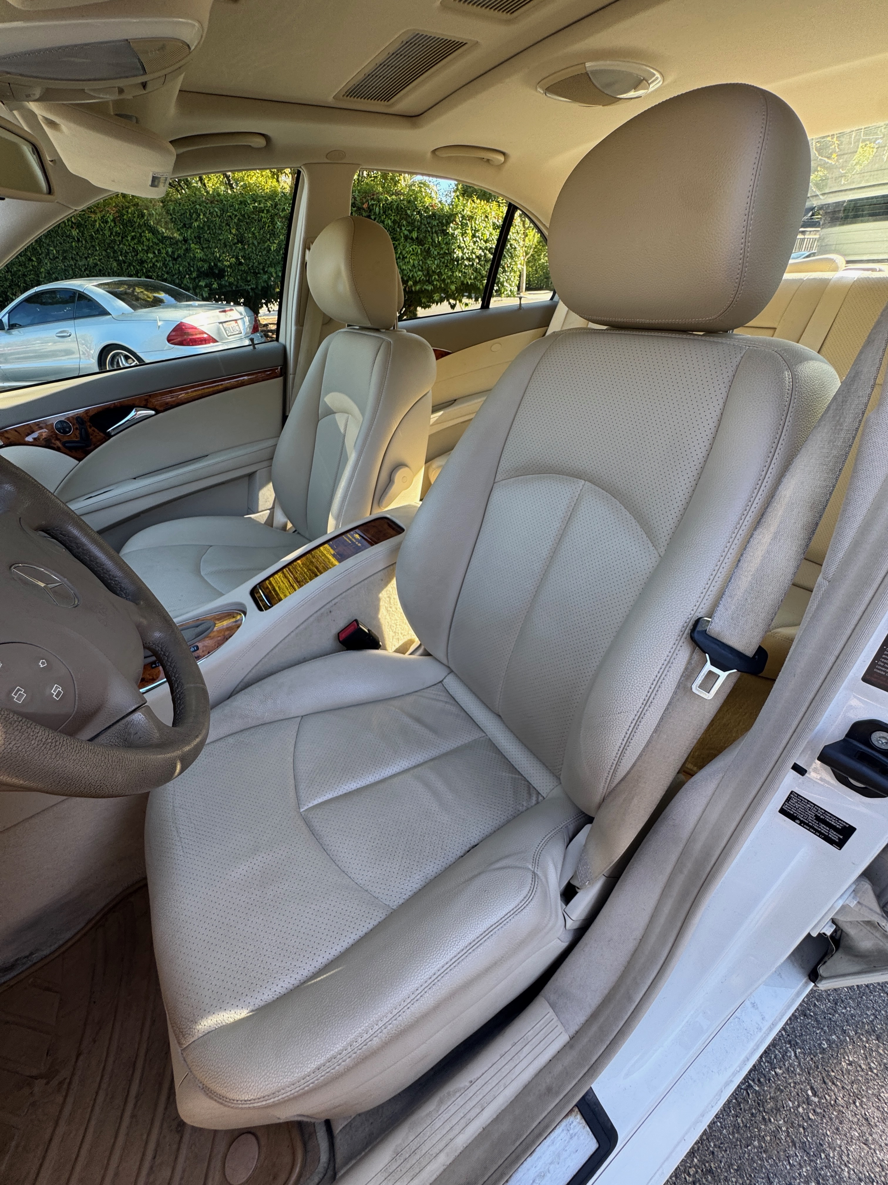 Used 2006 Mercedes-Benz E 350 4MATIC Sedan image 24