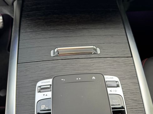Used 2025 Mercedes-Benz G 550 image 11