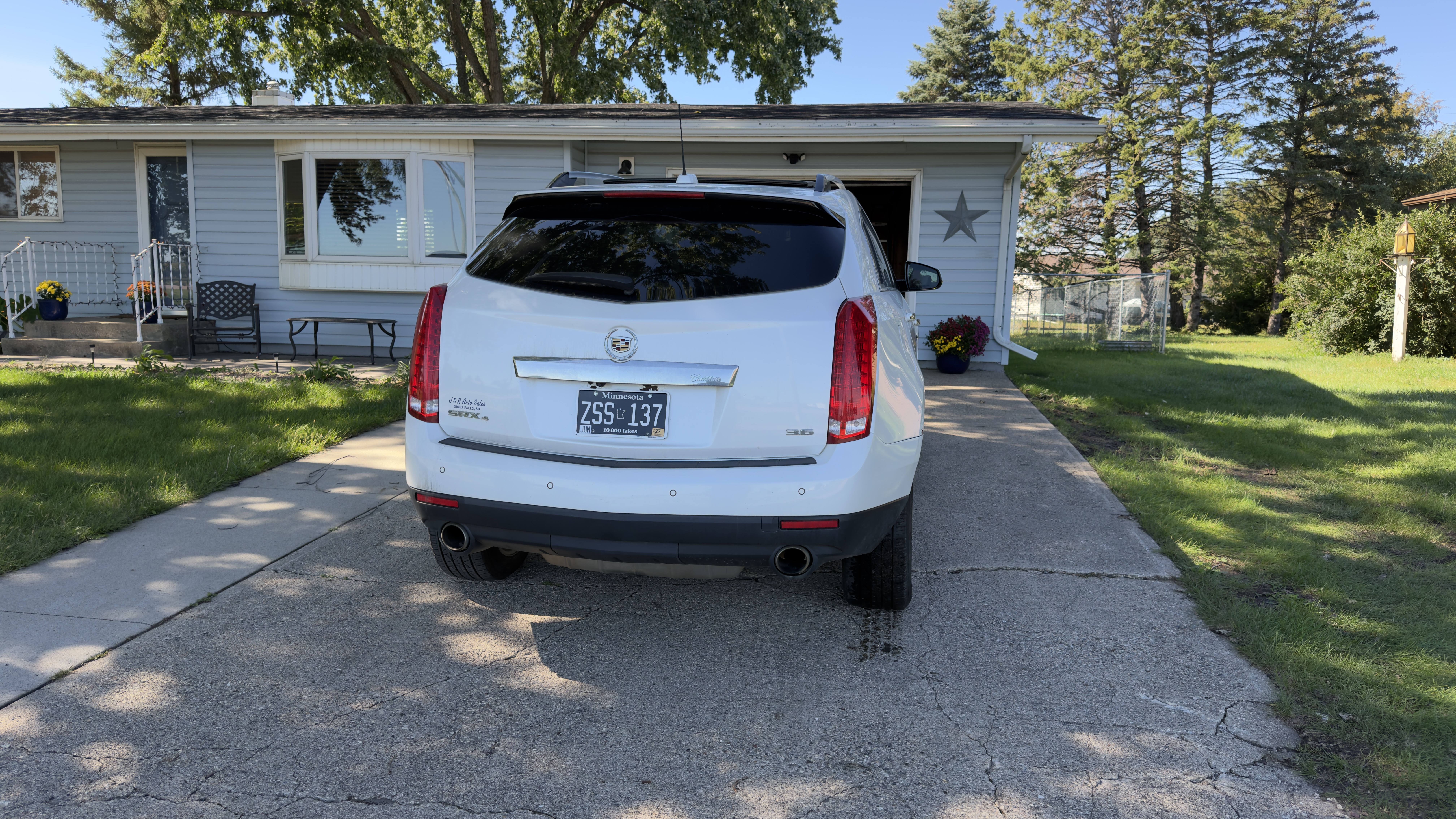 Used 2015 Cadillac SRX Performance AWD/4WD image 6