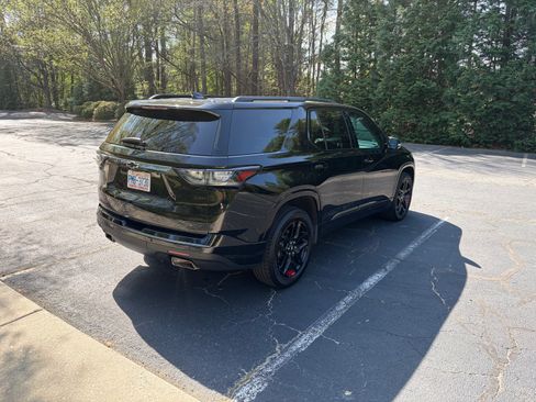 Used 2019 Chevrolet Traverse Premier w/ Redline Edition image 13
