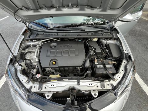 Used 2017 Toyota Corolla LE image 16