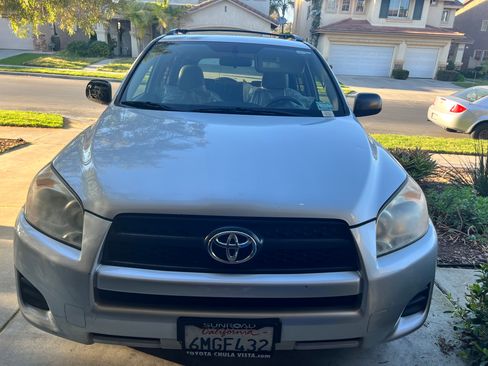 Used 2010 Toyota RAV4 2WD w/ 3rd Row image 4
