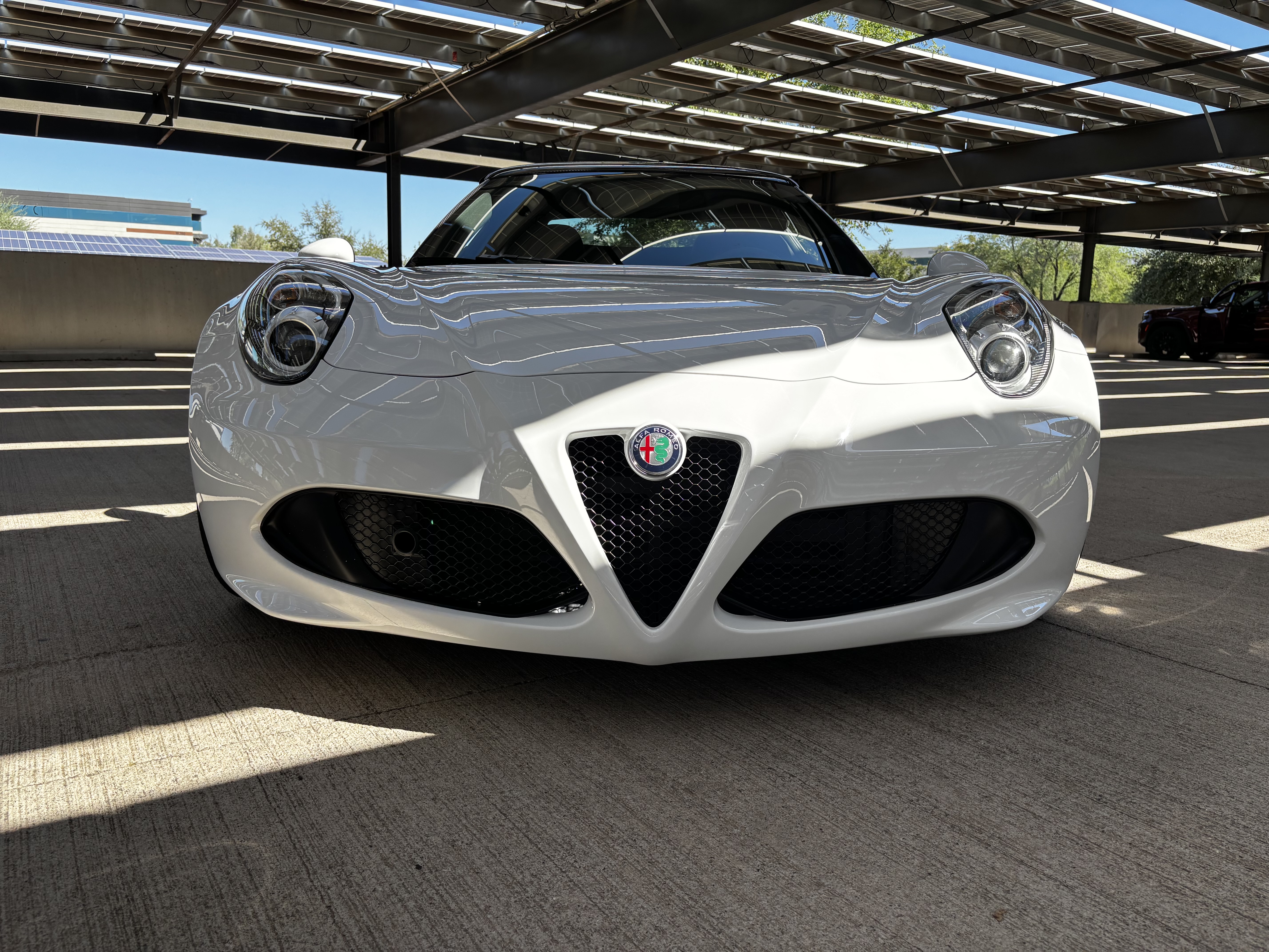 Used 2018 Alfa Romeo 4C Spider RWD image 9