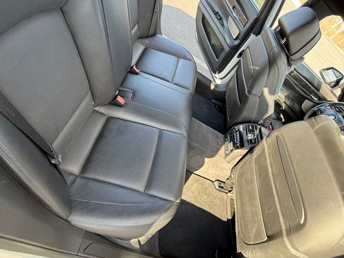 Used 2013 BMW 750Li xDrive image 18