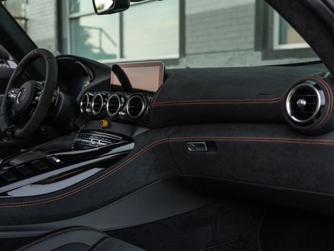Used 2021 Mercedes-Benz AMG GT Black Series image 22