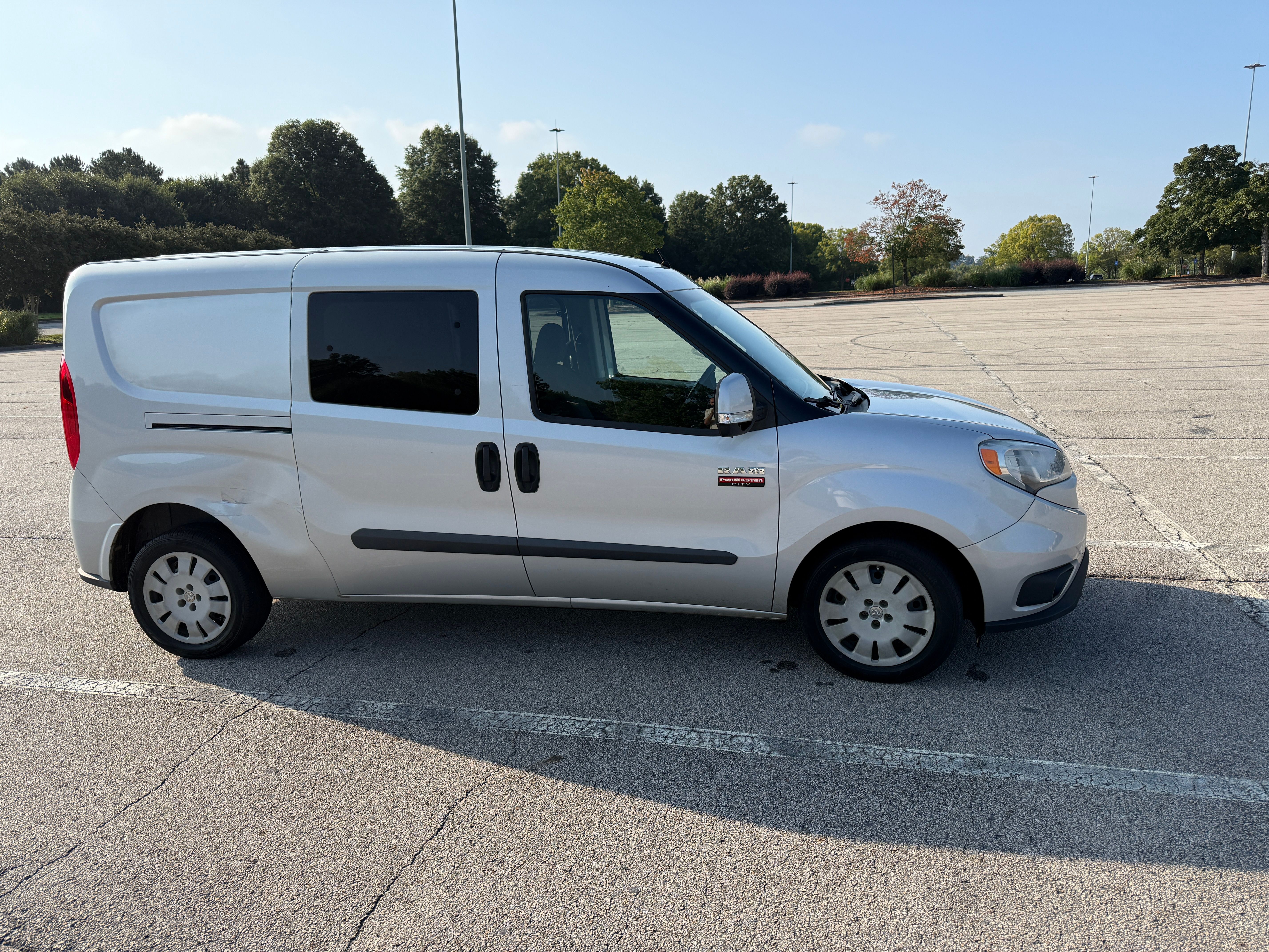 Used 2020 RAM ProMaster City SLT FWD image 4