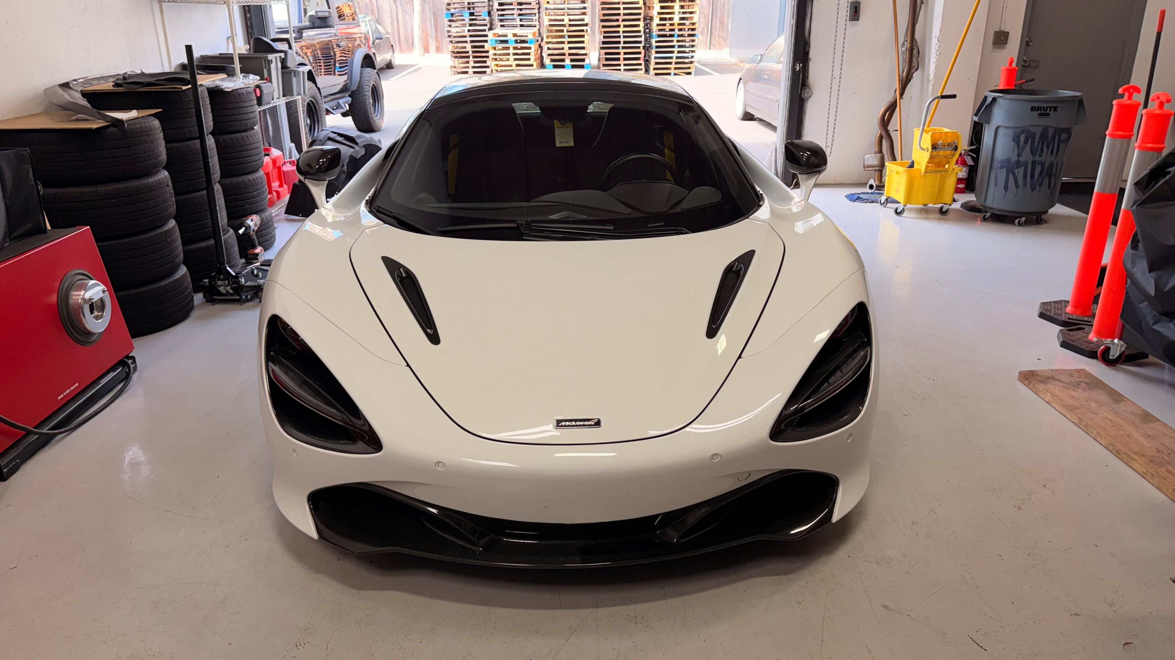 Used 2022 McLaren 720S Spider RWD image 20