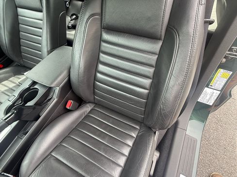 Used 2009 Ford Mustang GT Premium RWD image 13
