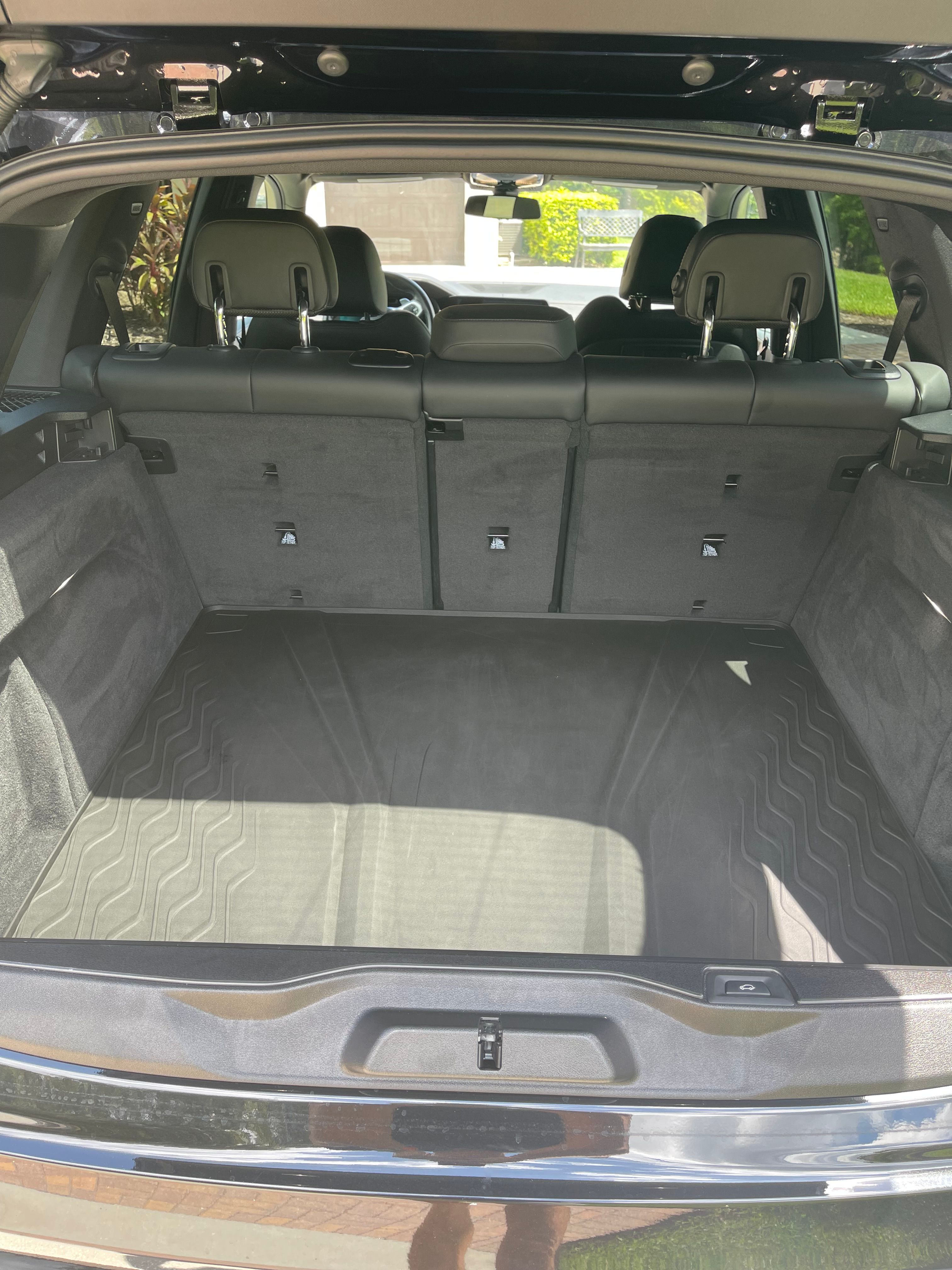 Used 2023 BMW X5 sDrive40i w/ Executive Package RWD image 12