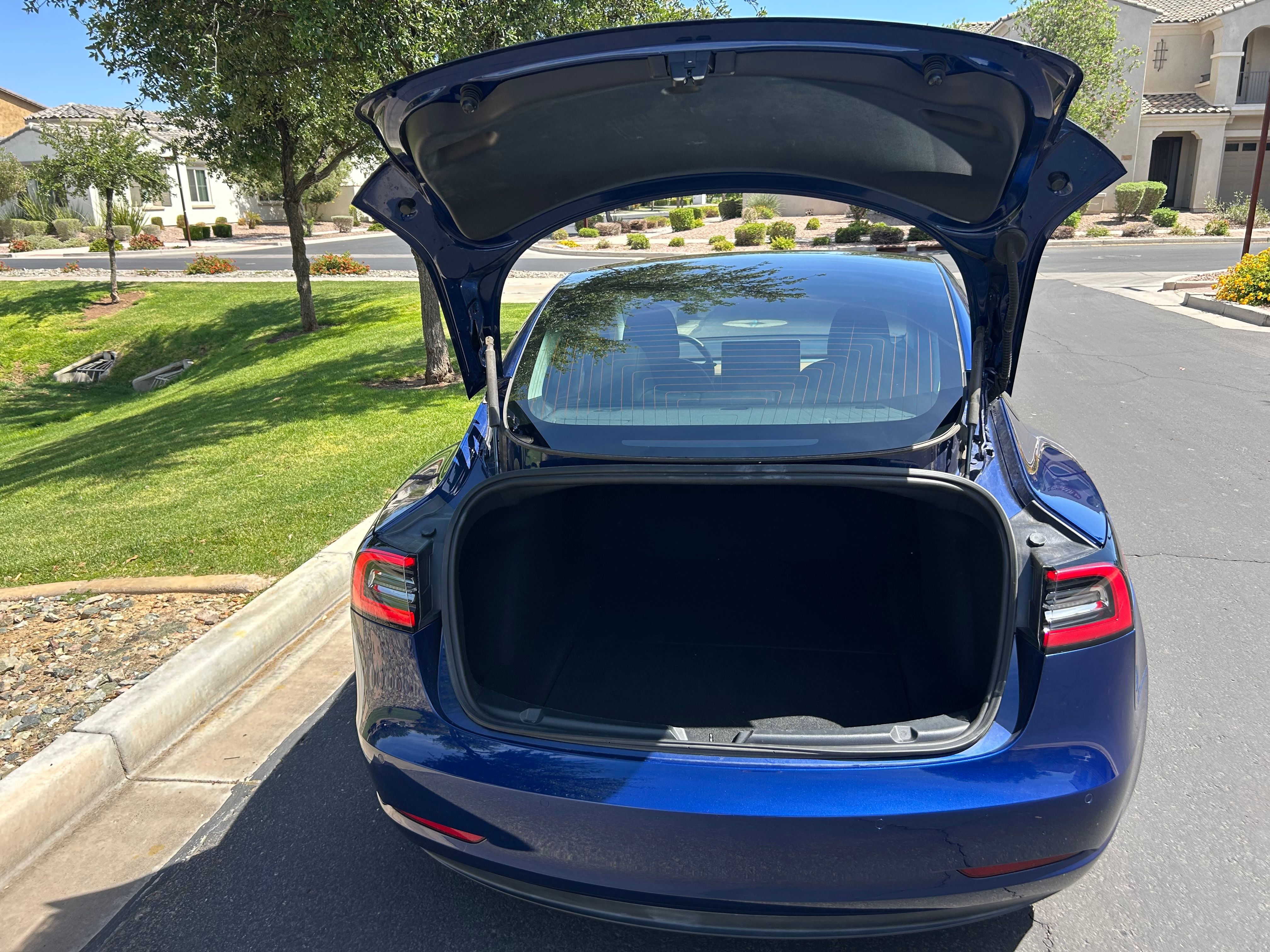 Used 2020 Tesla Model 3 Long Range AWD/4WD image 16