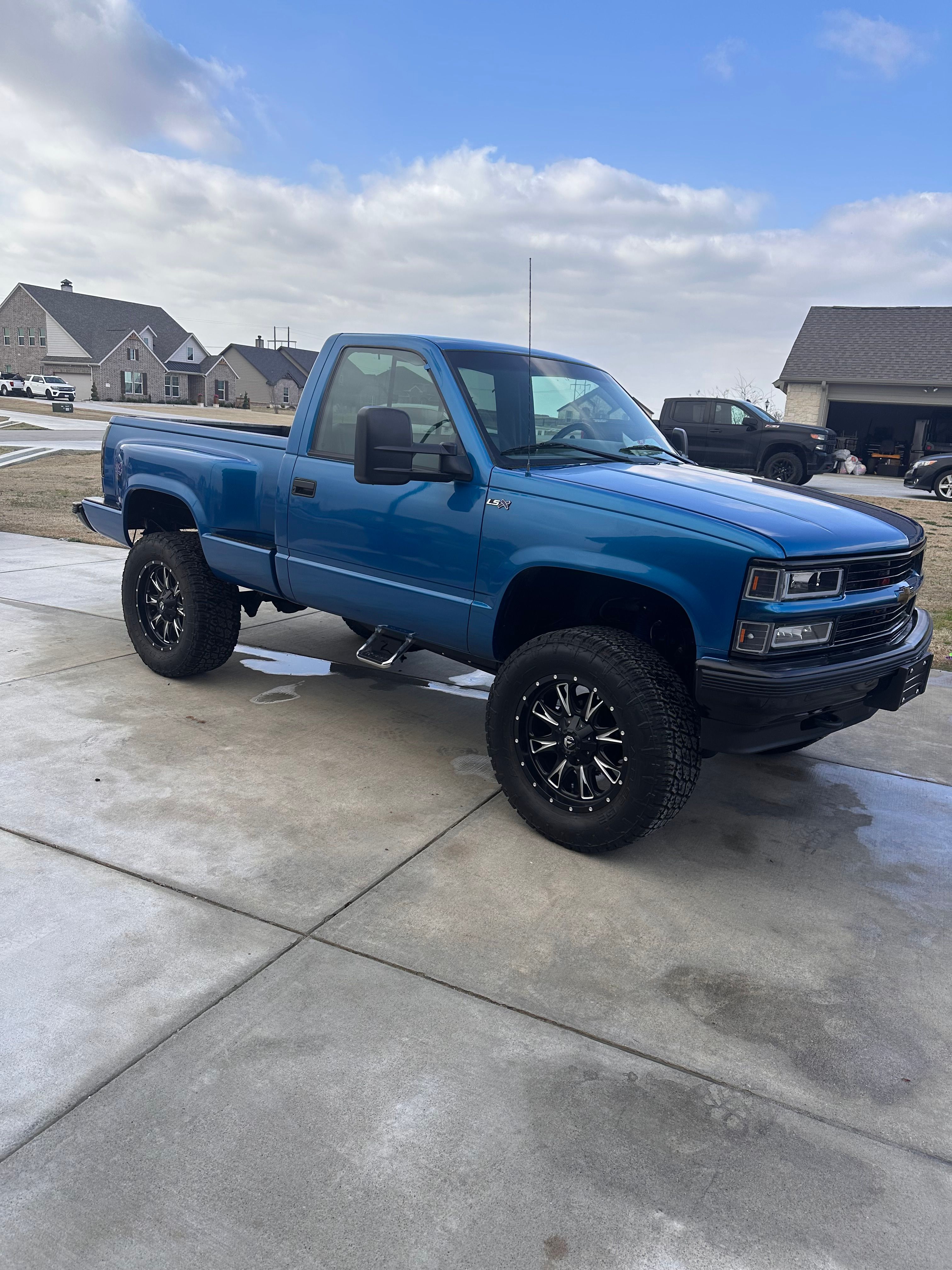 Used 1995 Chevrolet Silverado 1500 4x4 Regular Cab image 18