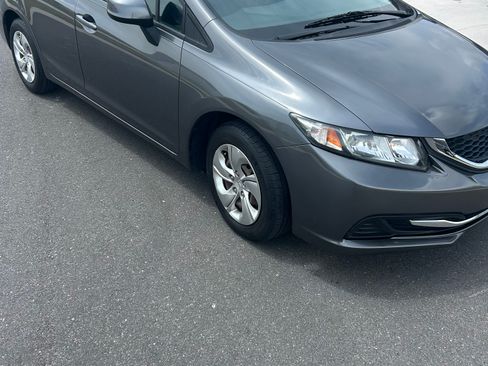 Used 2013 Honda Civic LX image 4