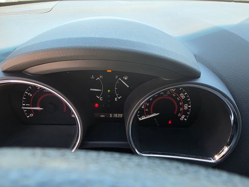 Used 2013 Toyota Highlander 4WD image 8