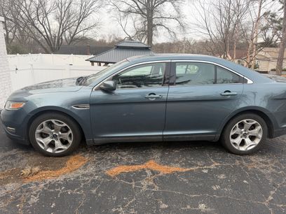 Used 2010 Ford Taurus SEL