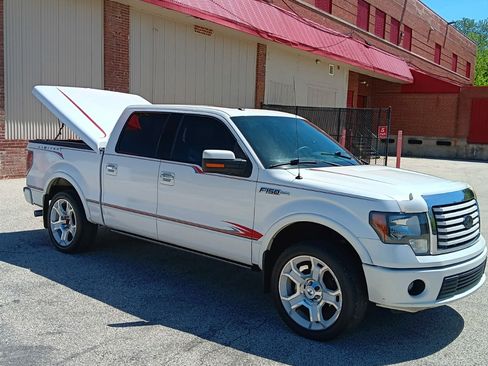 Used 2011 Ford F150 Lariat Limited image 2