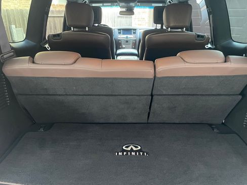 Used 2017 INFINITI QX80 Limited w/ All Season Package image 21