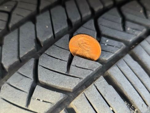 Used 2012 Toyota Prius C Four image 17