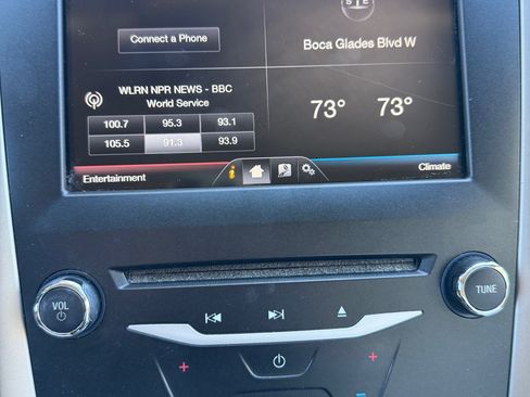 Used 2014 Ford Fusion SE image 23