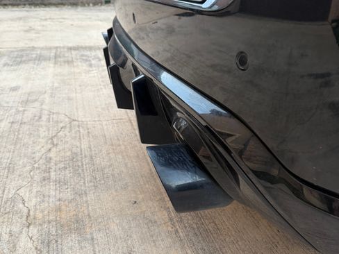 Used 2018 Dodge Durango R/T w/ Technology Group image 10