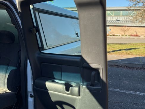 Used 2002 Chevrolet Silverado 1500 LS w/ Heavy Duty Suspension Pkg image 9