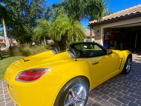 Used 2008 Saturn Sky Red Line image 8
