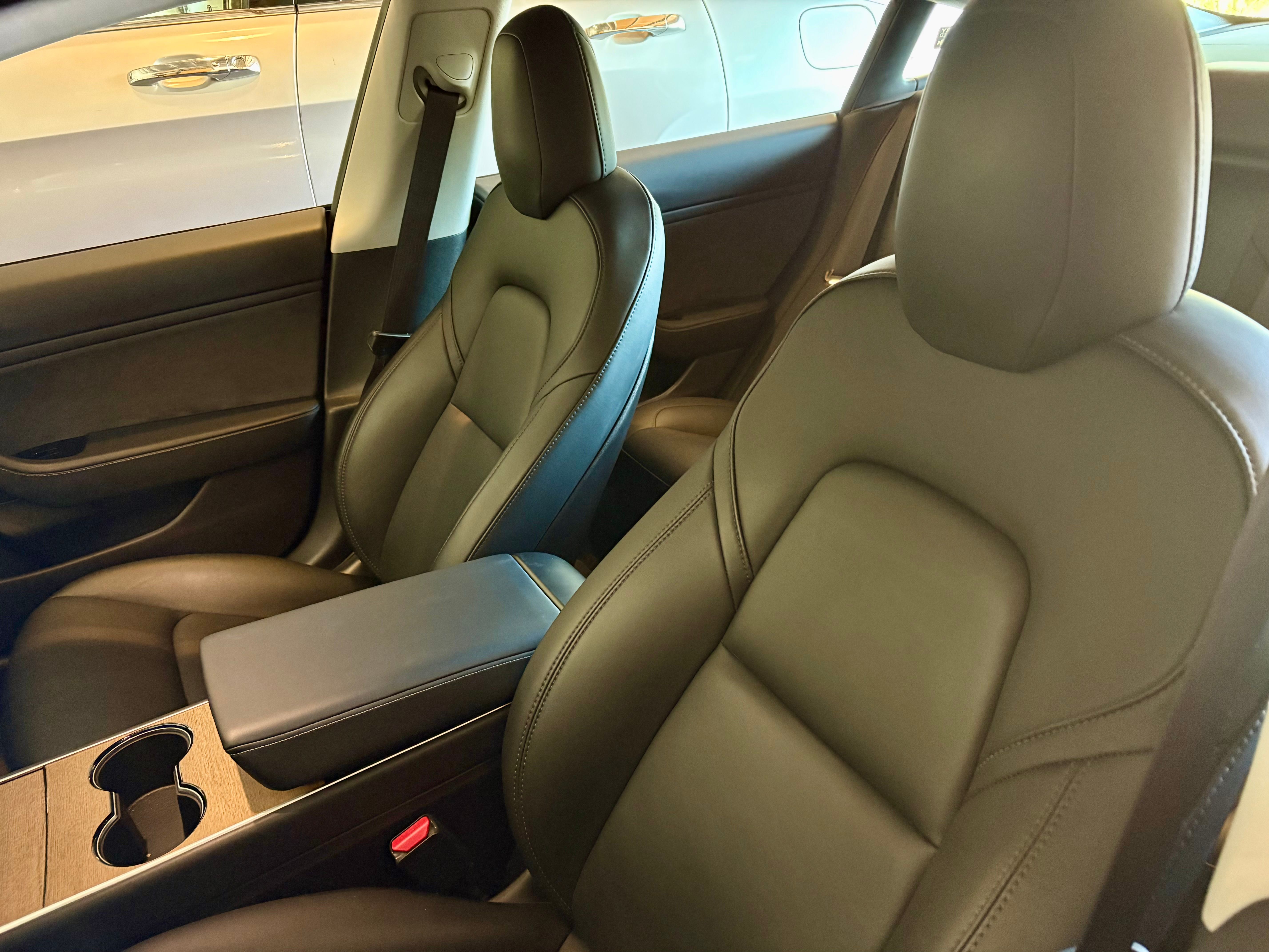 Used 2019 Tesla Model 3 Performance AWD/4WD image 9