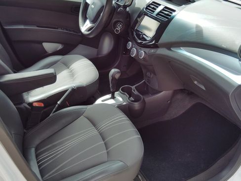 Used 2015 Chevrolet Spark LT image 4