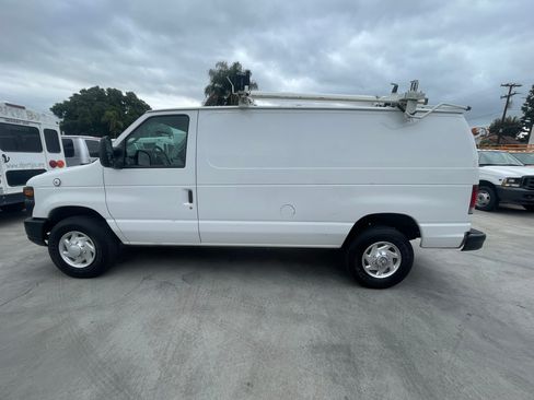 Used 2010 Ford E-250 and Econoline 250 image 18