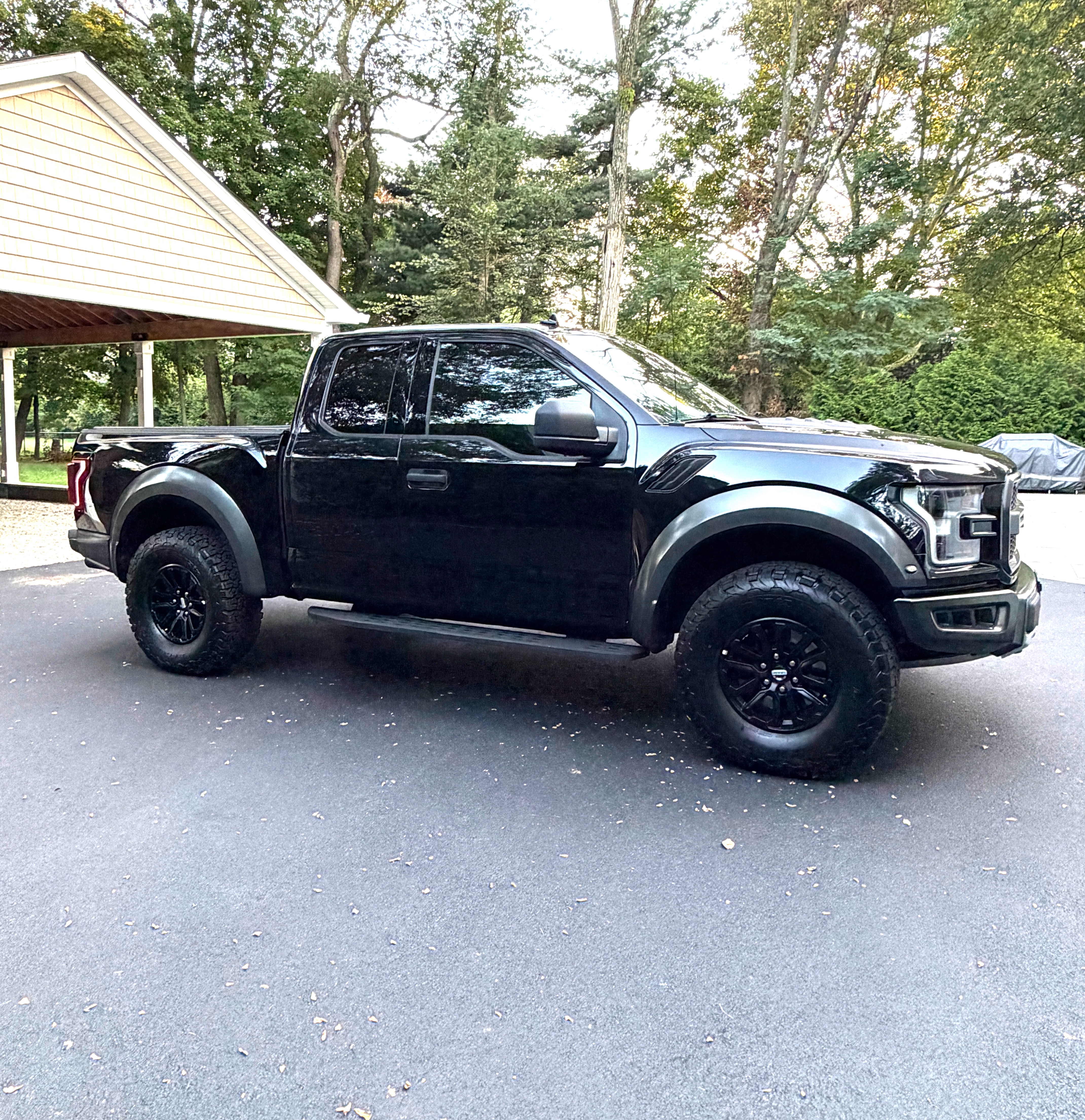 Used 2020 Ford F150 Raptor AWD/4WD image 5