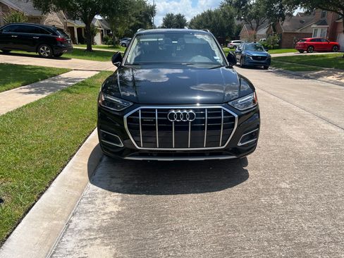 Used 2021 Audi Q5 2.0T Premium w/ Convenience Package AWD/4WD image 1