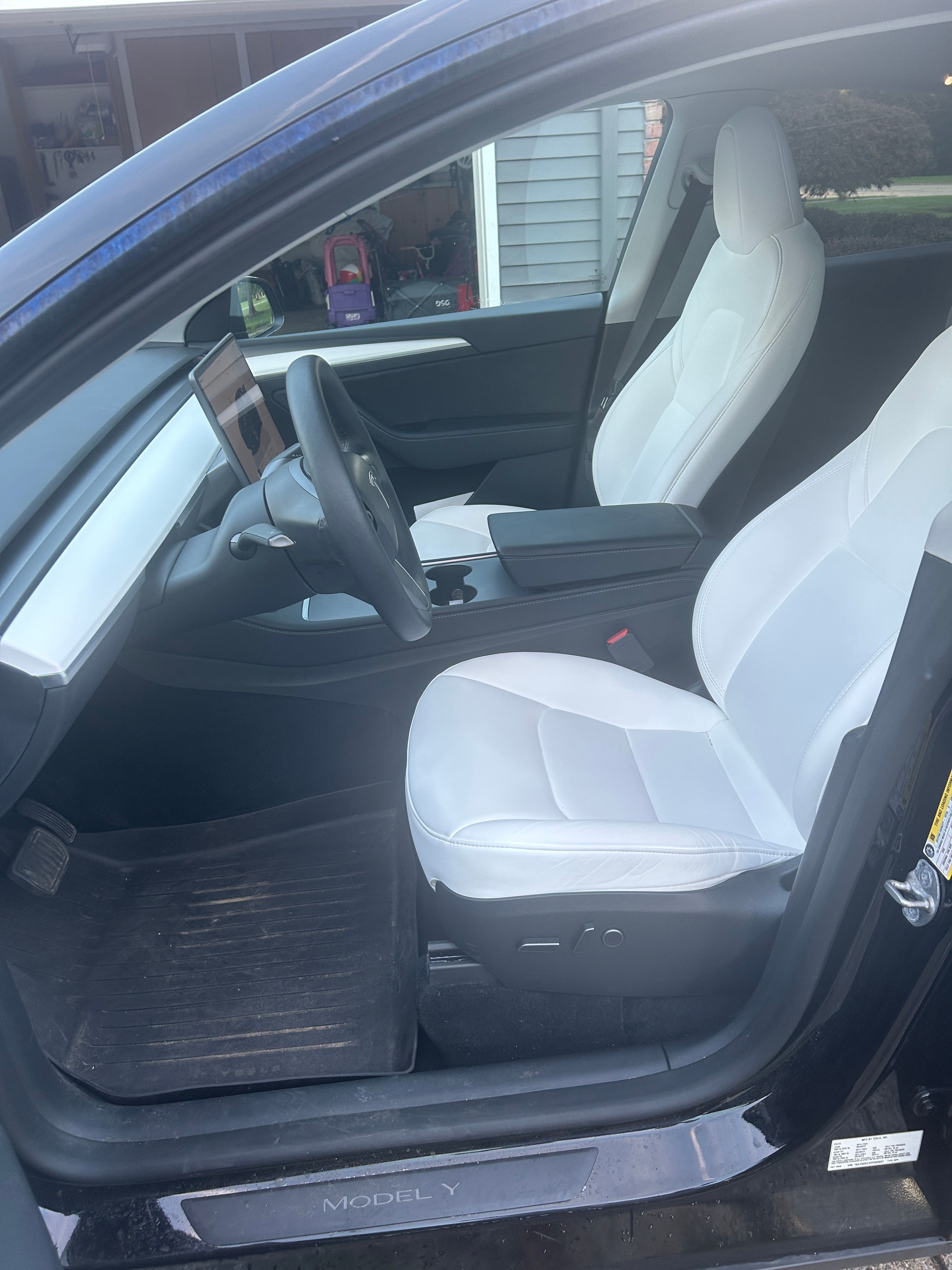 Used 2023 Tesla Model Y Long Range AWD/4WD image 6