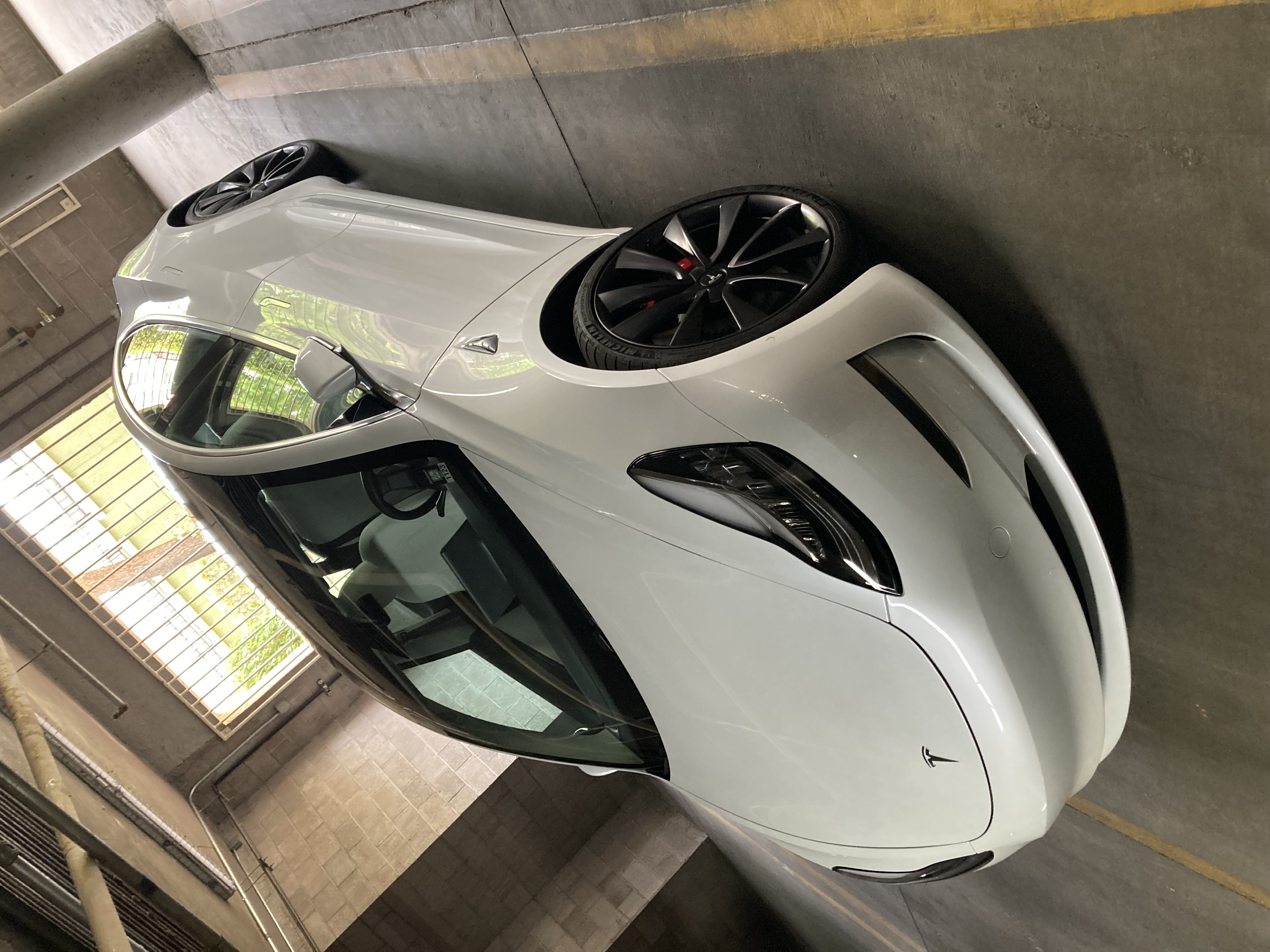 Used 2020 Tesla Model 3 Performance AWD/4WD image 2