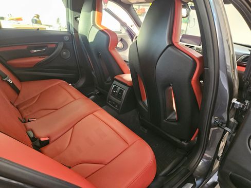 Used 2018 BMW M3 Sedan image 17
