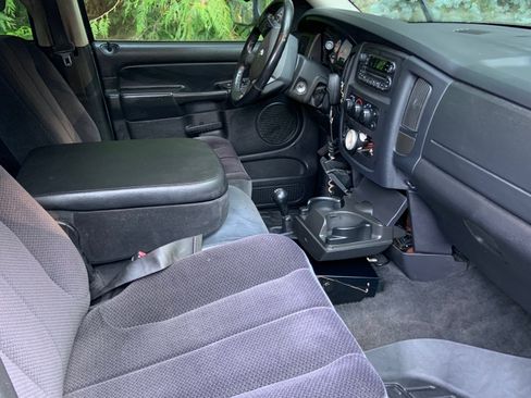 Used 2005 Dodge Ram 3500 Truck SLT w/ Quad Cab Big Horn Value Group image 5