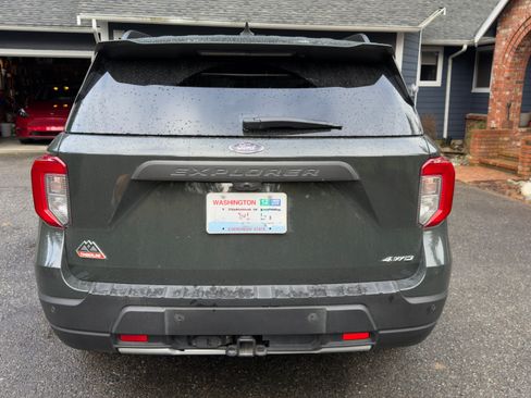 Used 2023 Ford Explorer Timberline w/ Timberline Technology Package image 5