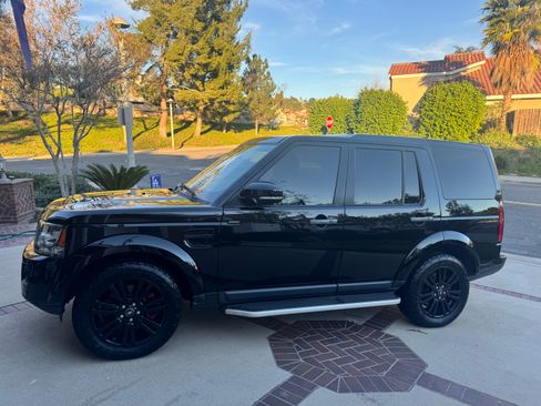 Used 2016 Land Rover LR4 HSE image 10