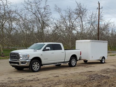 Used 2020 RAM 3500 Laramie AWD/4WD image 3
