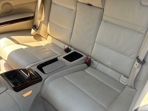 Used 2012 BMW 335i Convertible RWD image 10