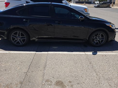 Used 2021 Kia Forte GT-Line w/ GT-Line Premium Package image 6