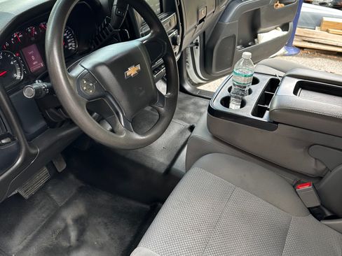 Used 2018 Chevrolet Silverado 2500 W/T w/ WT Fleet Convenience Package image 5