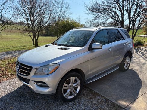 Used 2012 Mercedes-Benz ML 350 4MATIC image 1