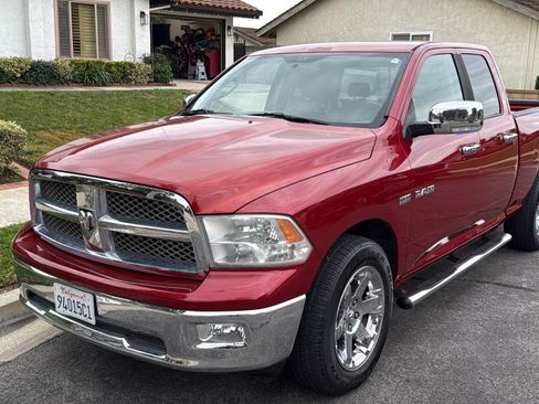 Used 2009 Dodge Ram 1500 Truck Laramie image 1