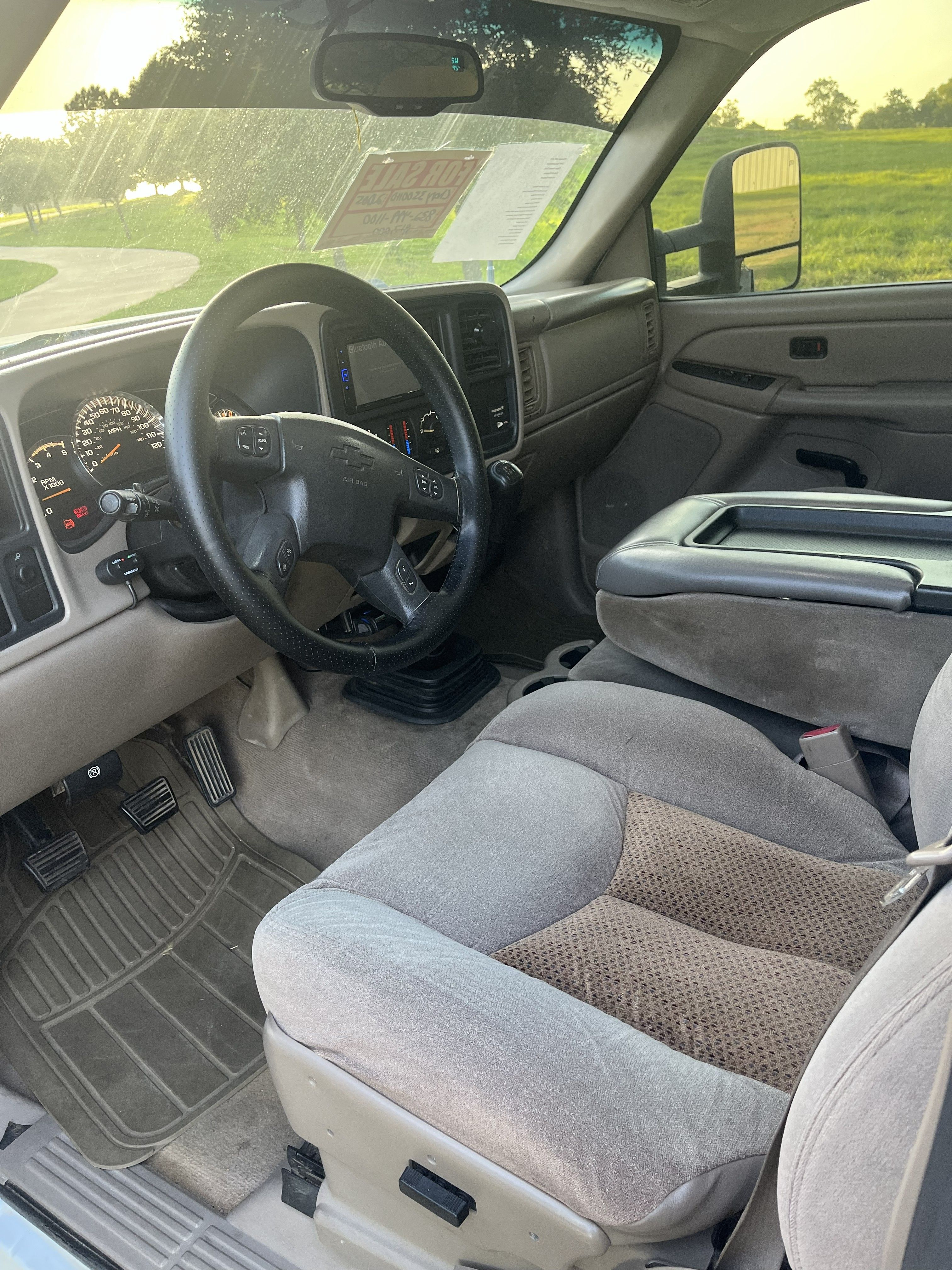 Used 2005 Chevrolet Silverado 3500 LS RWD image 9