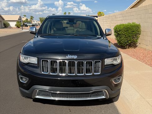 Used 2014 Jeep Grand Cherokee Limited w/ Luxury Group II AWD/4WD image 17