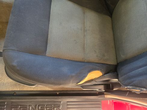 Used 2004 Ford Ranger XL image 5