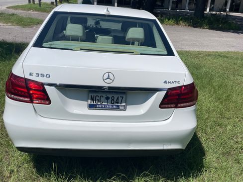 Used 2014 Mercedes-Benz E 350 4MATIC Sedan image 2