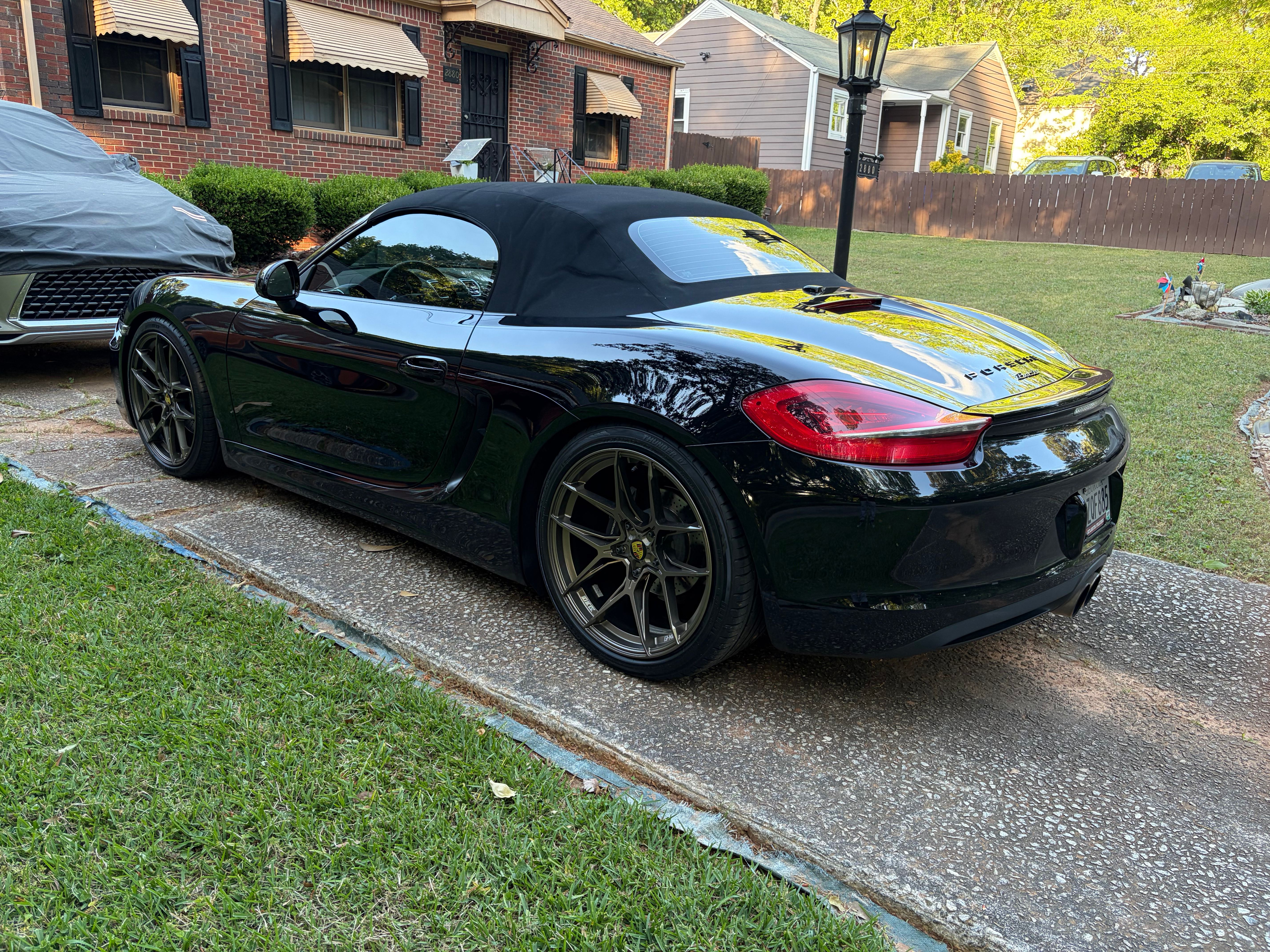 Used 2014 Porsche Boxster RWD image 2