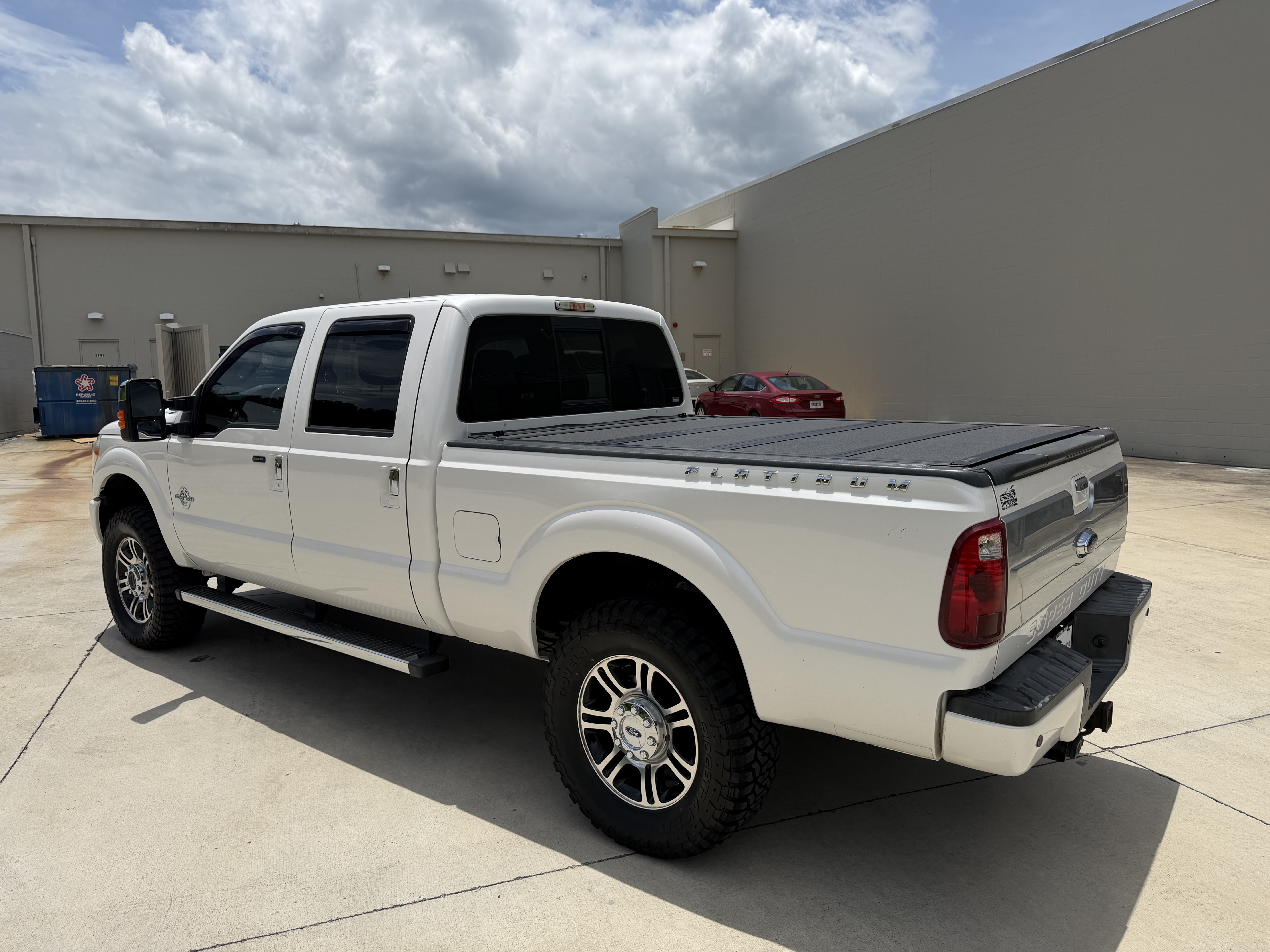 Used 2016 Ford F250 Platinum w/ FX4 Off-Road Package AWD/4WD image 8