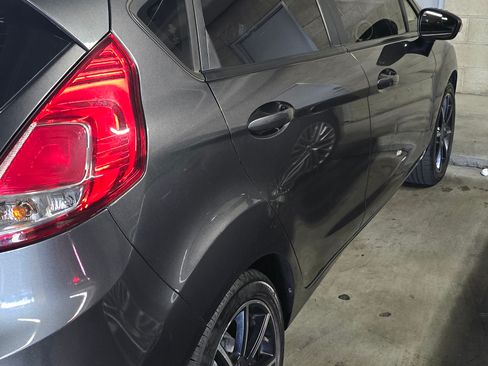 Used 2015 Ford Fiesta SE image 13