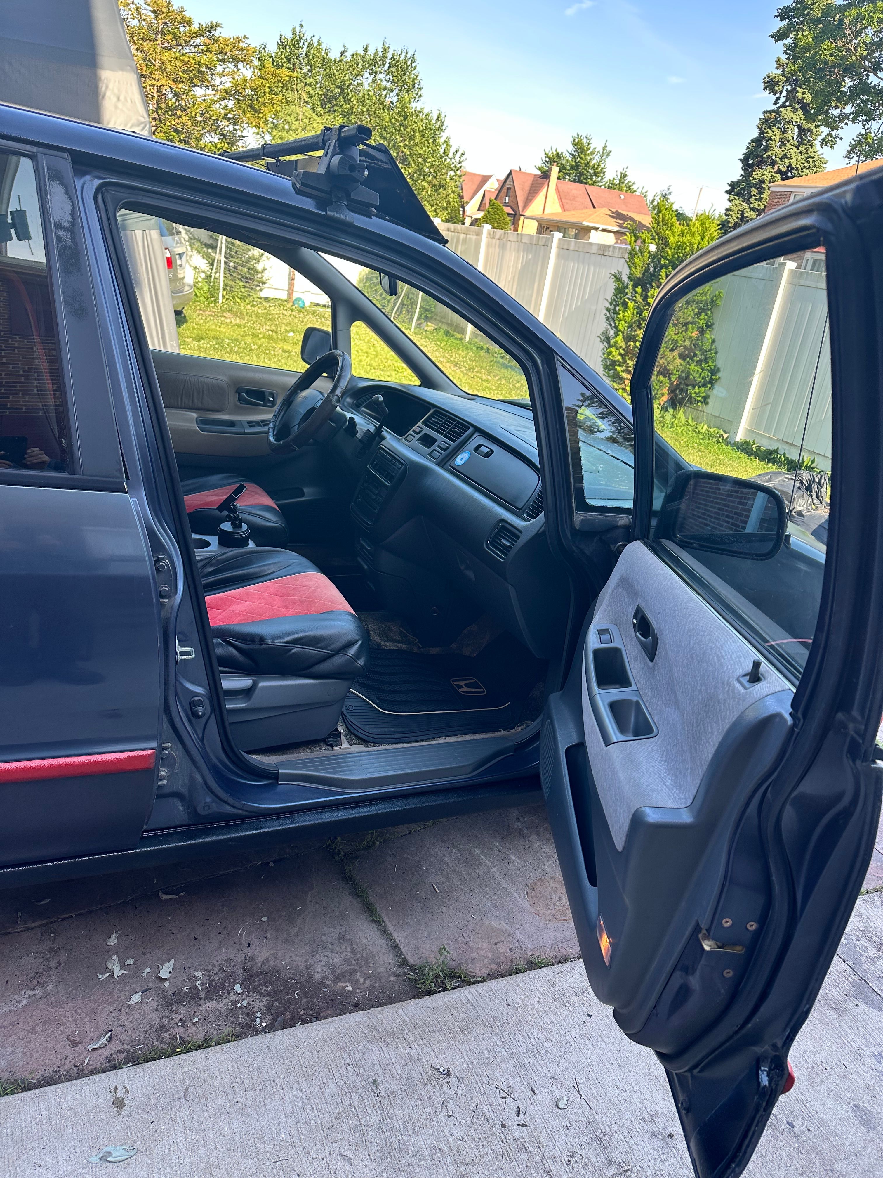 Used 1995 Honda Odyssey EX image 5